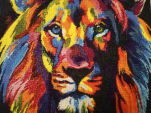 Complete Pop art lion cross-stitching design