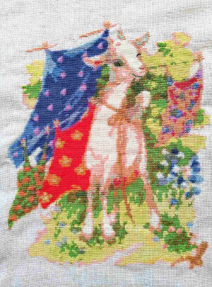 Complete Goat and linens cross-stitching design